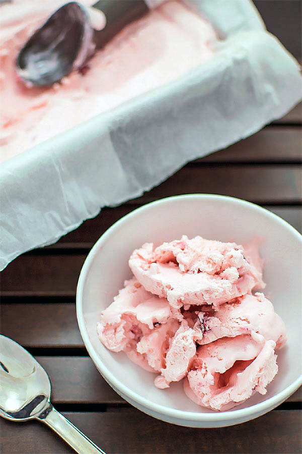 no-churm-strawberry-ice-cream-2